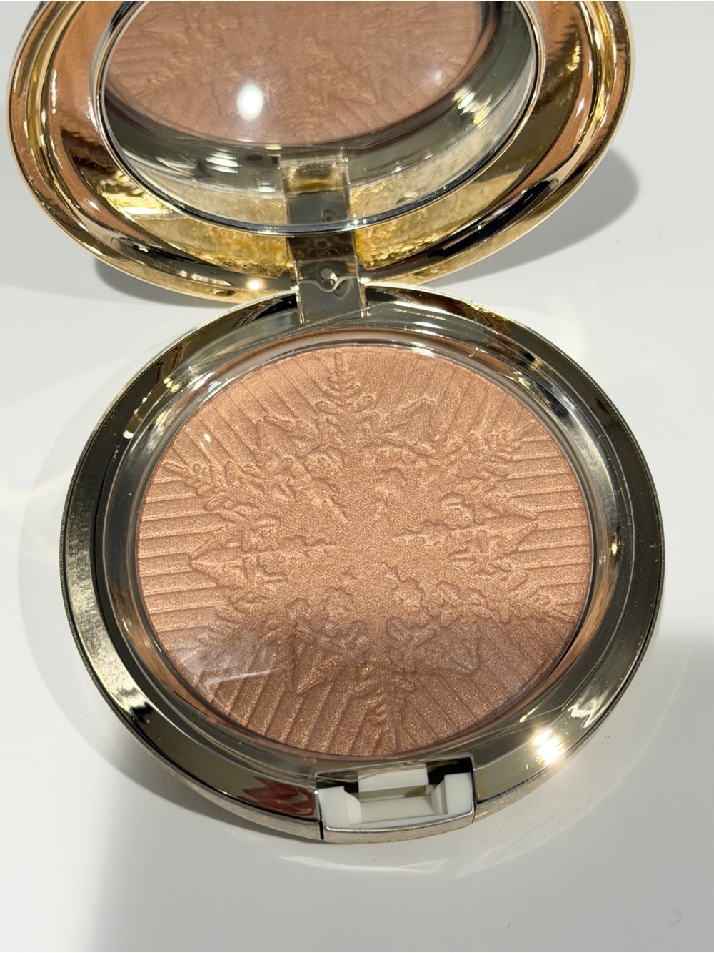 NIB LE MAC Snow Ball Holiday Lipstick & Powder - Picture 4 of 6